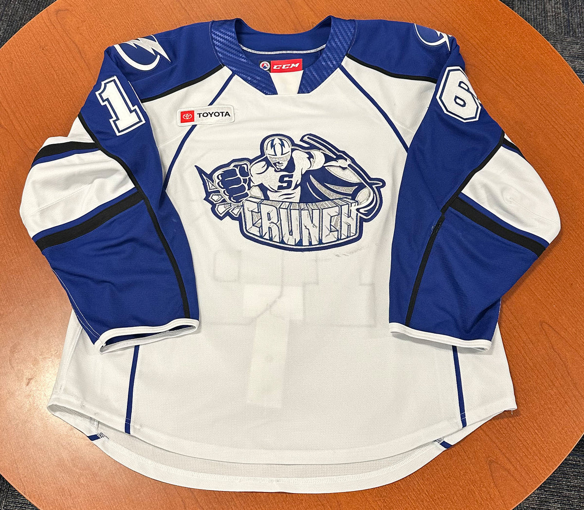 16 Steven Santini White Jersey - 2024-25 – Syracuse Crunch