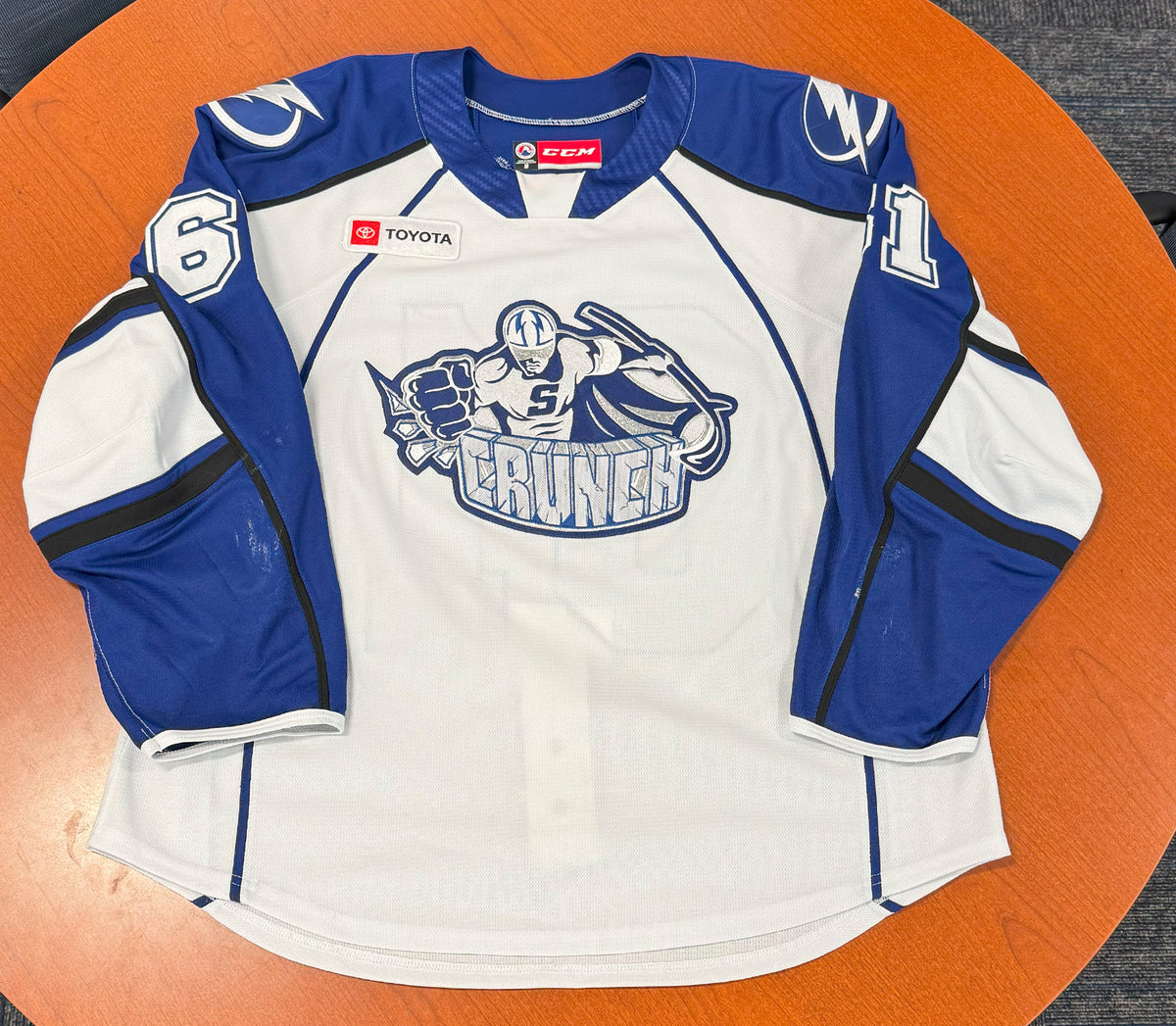 61 Milo Roelens White Jersey - 2024-25 – Syracuse Crunch Official
