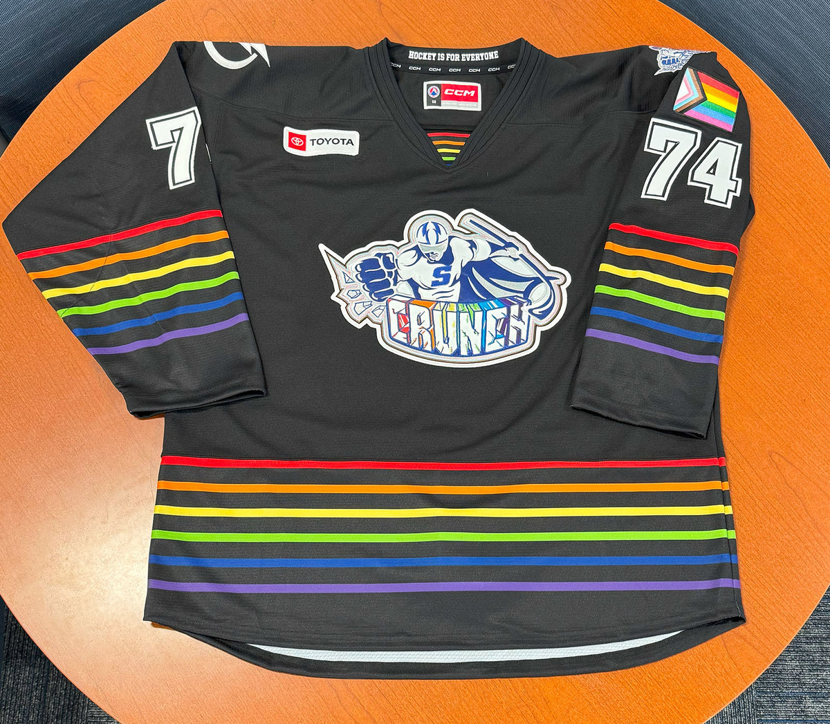 74 Tyson Feist Pride Jersey 2024-25 – Syracuse Crunch Official