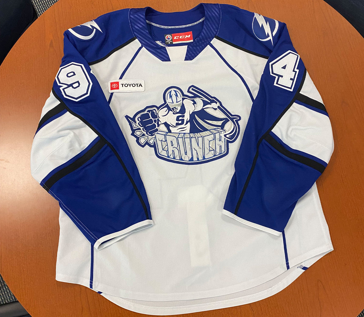 94 Zachary Massicotte White Jersey - 2023-24 – Syracuse Crunch