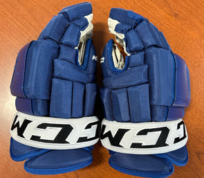 #24 Max Crozier Game-Worn Gloves - 2024-25