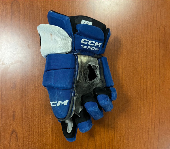 #36 Félix Robert Game-Worn Gloves - 2022-23