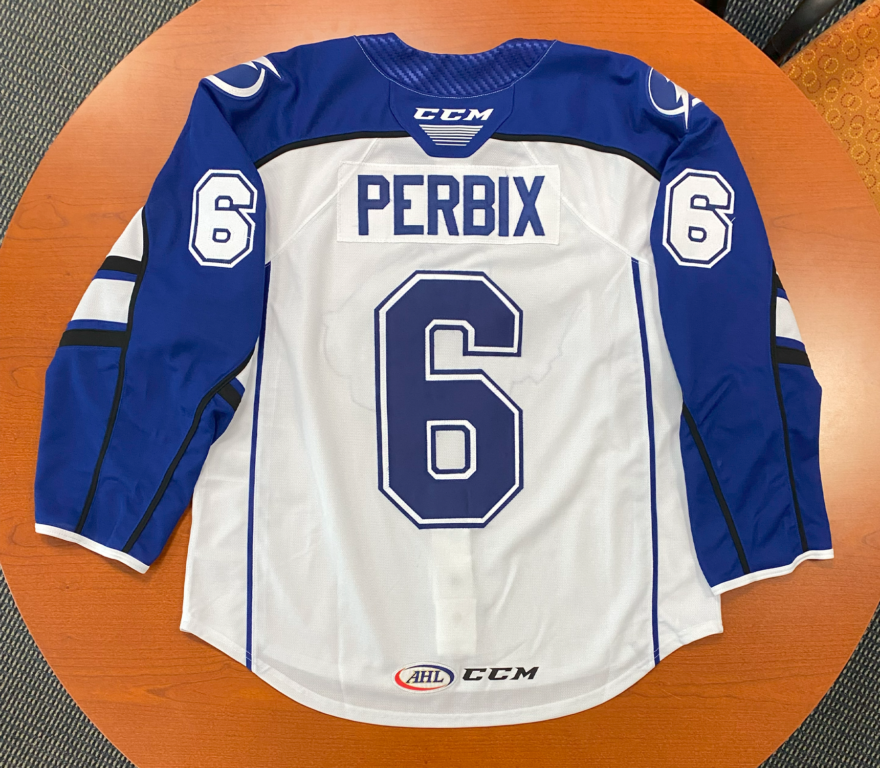 tampa bay lightning jersey 2022