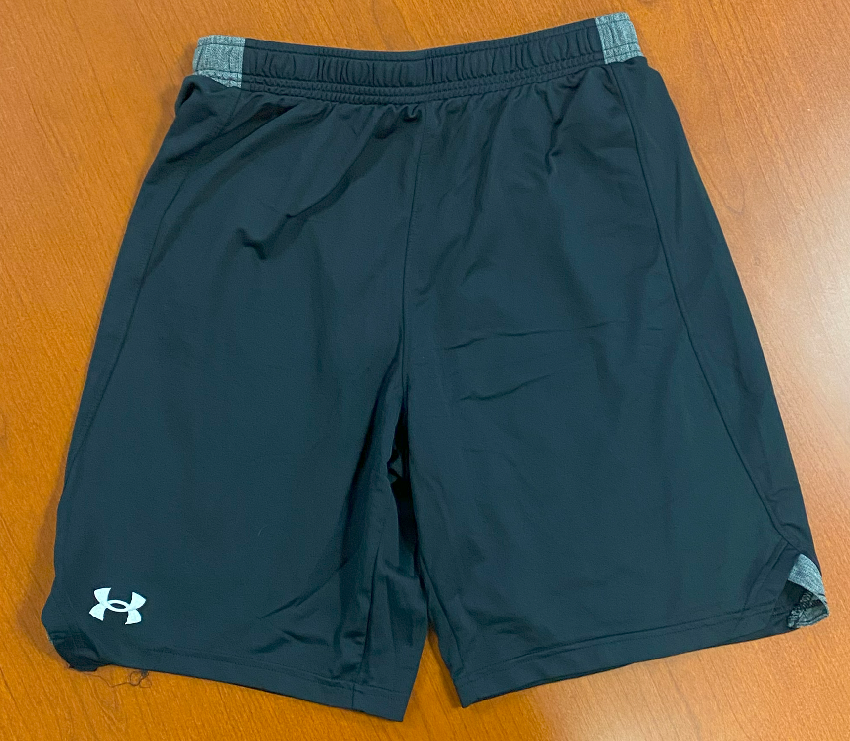 Under armour team shorts best sale