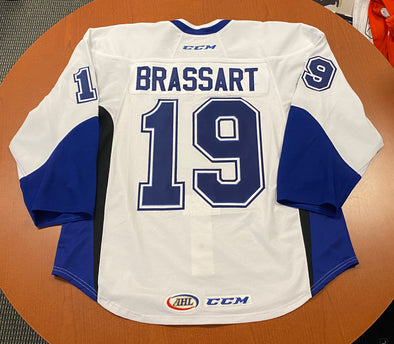 20 Riley Nash Reverse Retro Nameplate - March 23 & 26, 2022 – Syracuse  Crunch Official Team Store