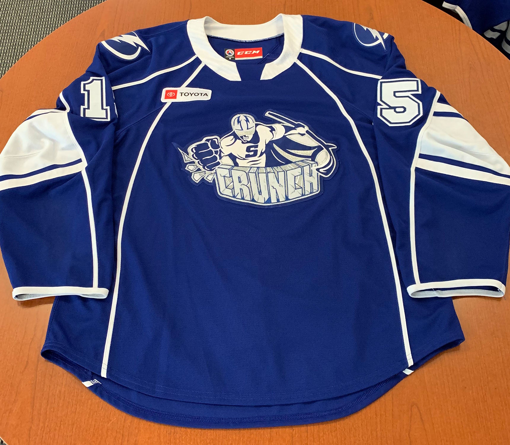 15 Jimmy Huntington Hockey Fights Cancer Jersey - November 27, 2021 –  Syracuse Crunch Official Team Store