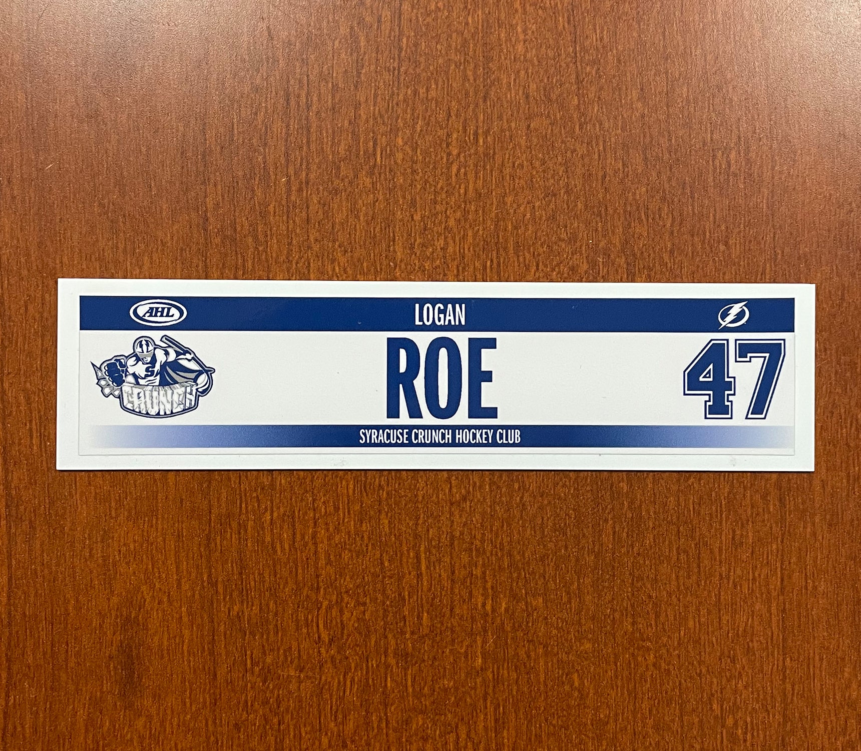 #47 Logan Roe Home Nameplate - 2019-20 – Syracuse Crunch Official Team ...